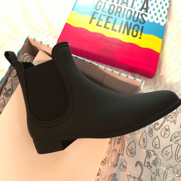 Jeffrey Campbell Forecast “Chelsea” Rain Boots - Picture 4 of 6